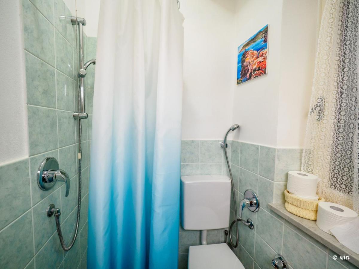 Carmelina Room Вернацца Экстерьер фото